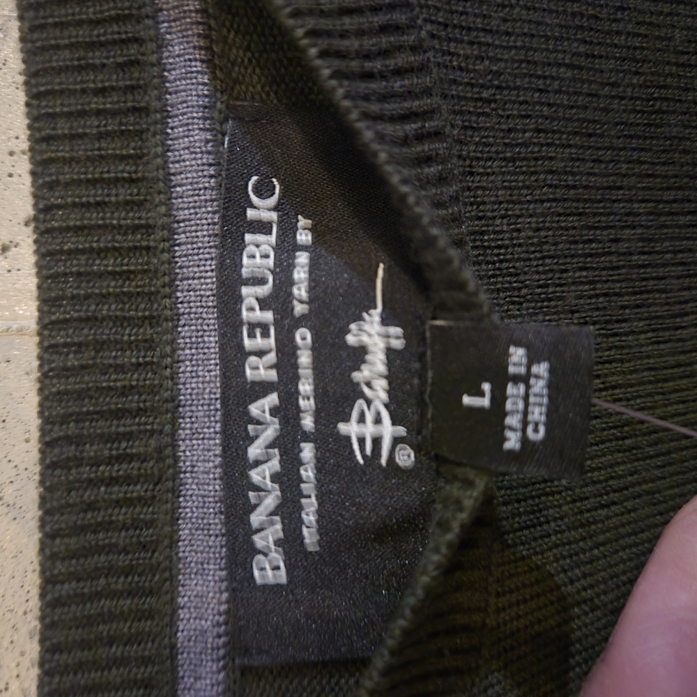 Banana Republic Long Sleeve Tee - Dark Green